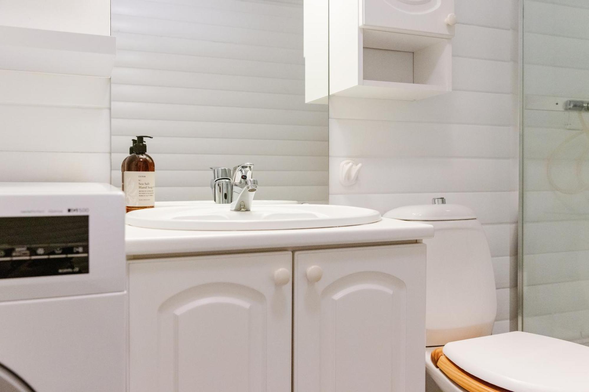 Brensholmen Beach House Тромсё Экстерьер фото